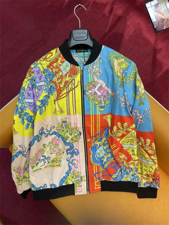 Picture of Versace Jackets _SKUVersaceM-3XL12yn6429885